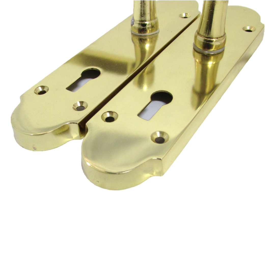 Epsom Door Handle Lock Victorian Scroll Lever - Brass