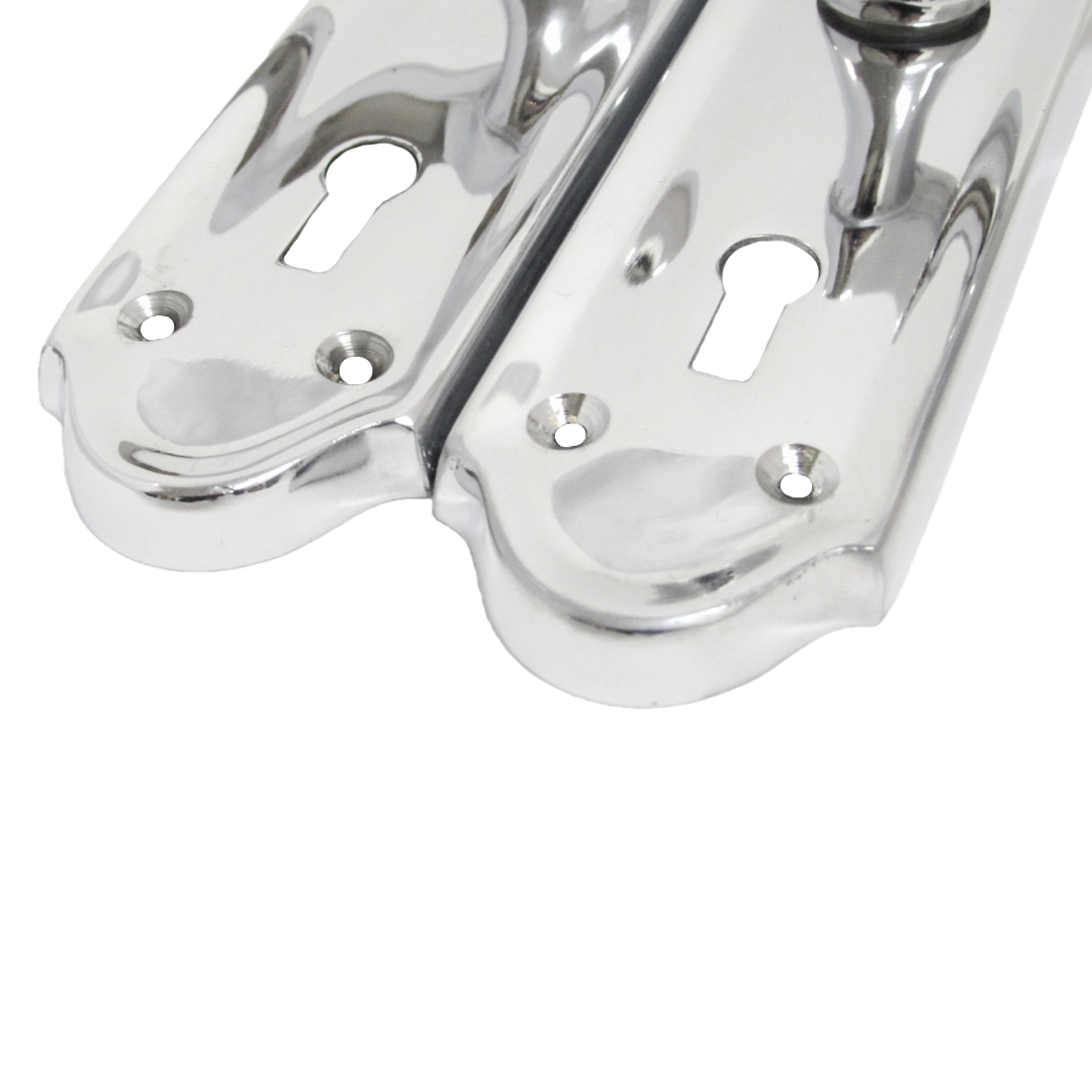 Ashford Door Handle Key Lock Scroll Lever - Chrome