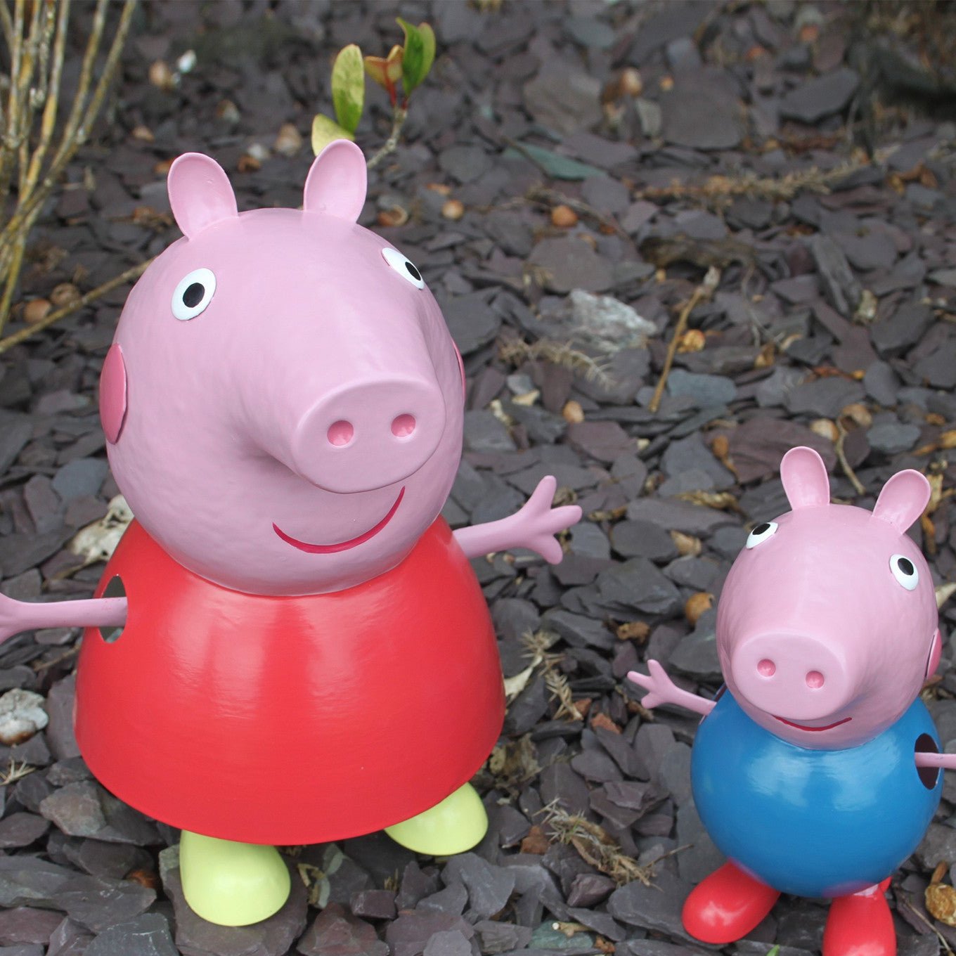 Peppa Pig & Friends Officially Licensed Indoor Outdoor Metal Ornament Kids