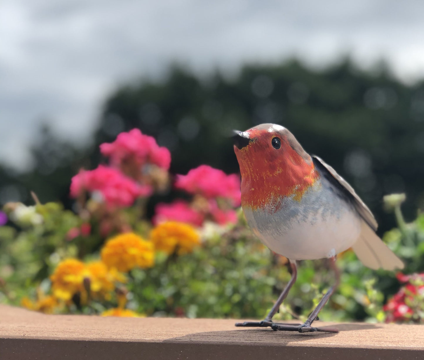 Robin Christmas Garden Ornament Large Hand Painted Metal Redbreast Bird XMAS Tree Gift