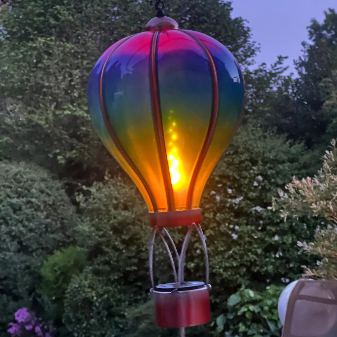 Aurora Solar Hot Air Balloon – Outdoor Hanging LED Light for Garden, Patio & Porch Décor