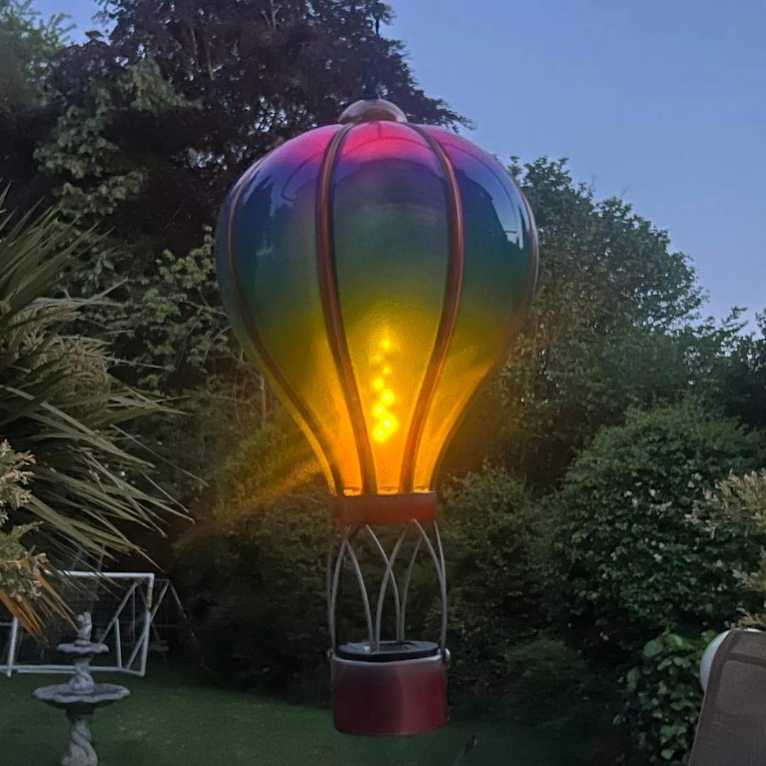 Aurora Solar Hot Air Balloon – Outdoor Hanging LED Light for Garden, Patio & Porch Décor