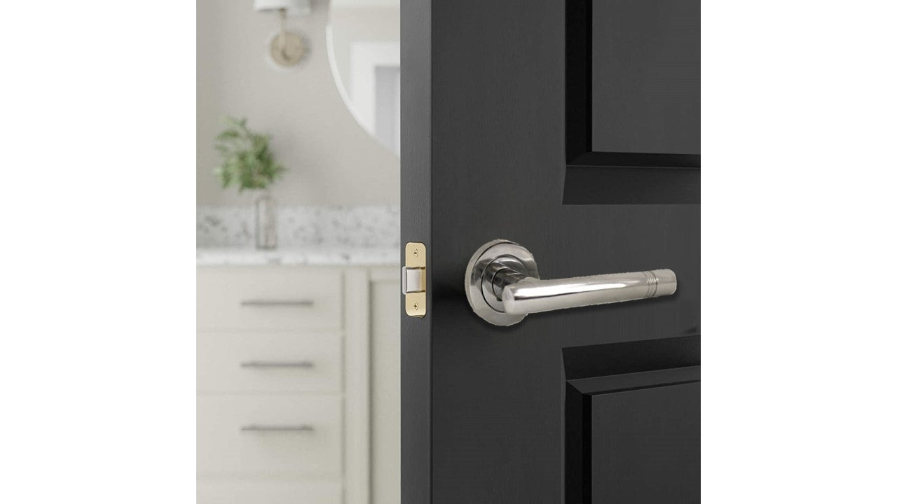 Chrome Straight Door Handles Lever Round Rose Silver Door Knobs