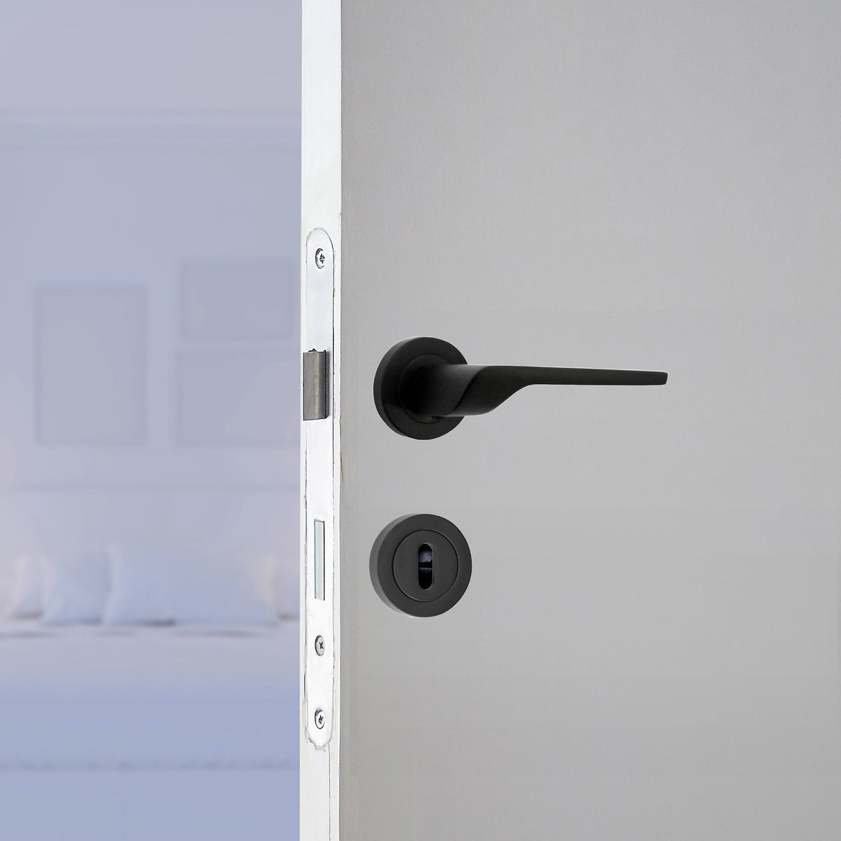 Marketplace JPG companion for UNO-2 Door Handle Lock Key Set Modern Design Matt Black Lever on Rose Internal Escutcheon