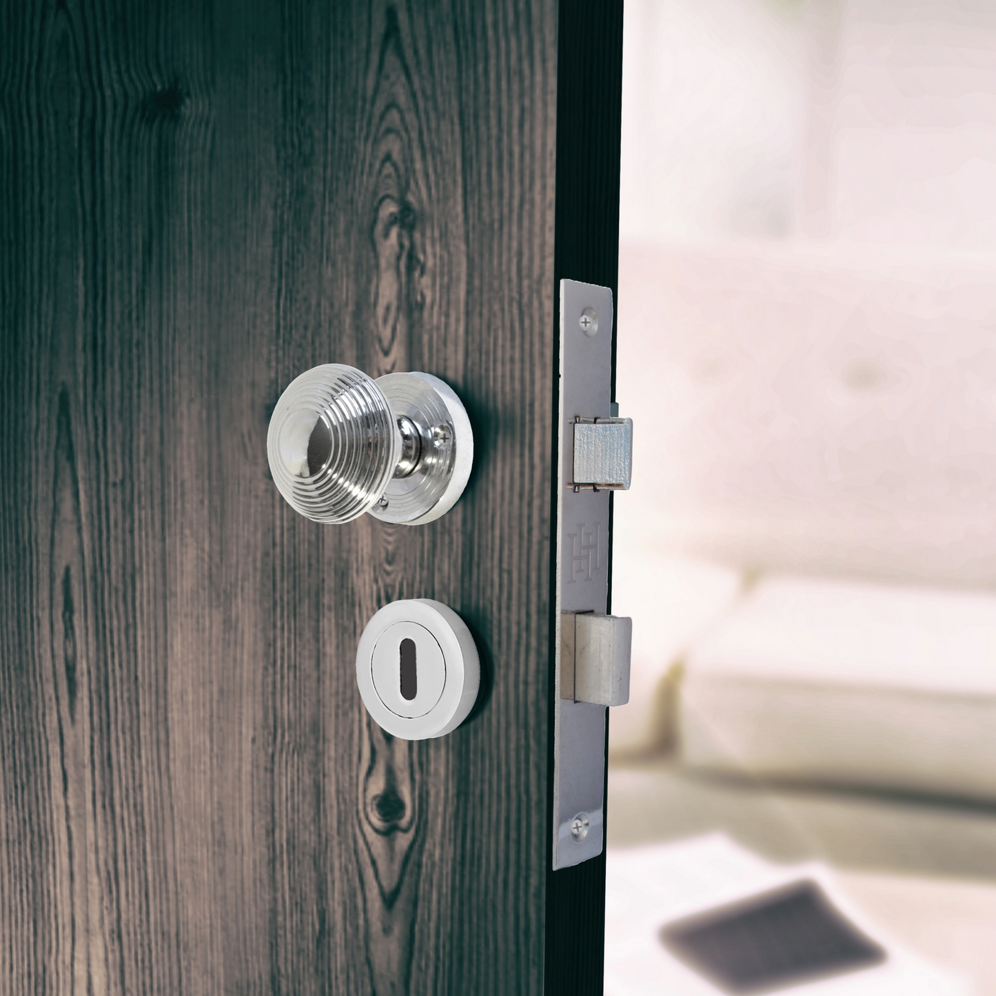 Boutons de porte ronds cannelés à mortaise - Serrure à clé chromée 56 mm