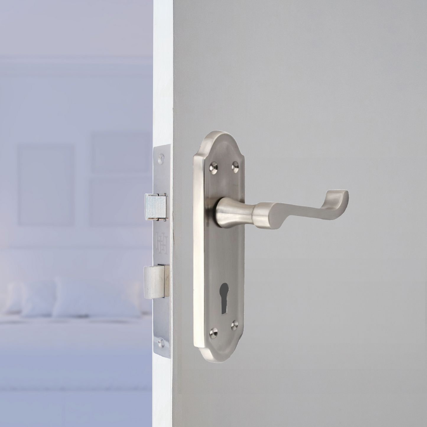 Ashford Door Handle Key Lock Scroll Lever - Satin Key Lock Hinge Pack