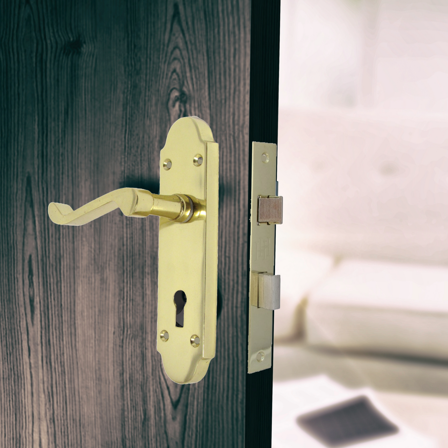 Epsom Door Handle Lock Victorian Scroll Lever - Brass