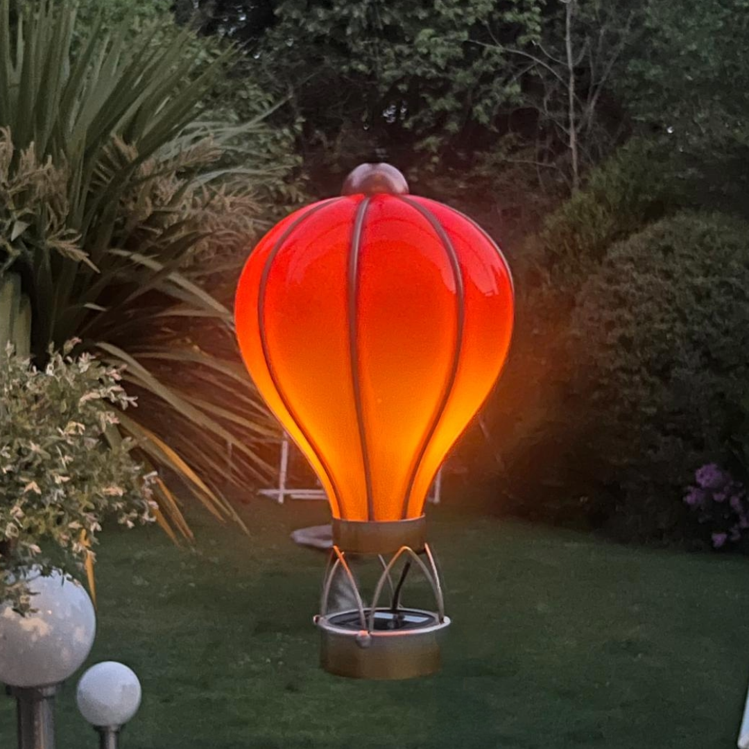Flame Red Solar Hot Air Balloon – Outdoor Hanging LED Light for Garden, Patio & Porch Décor