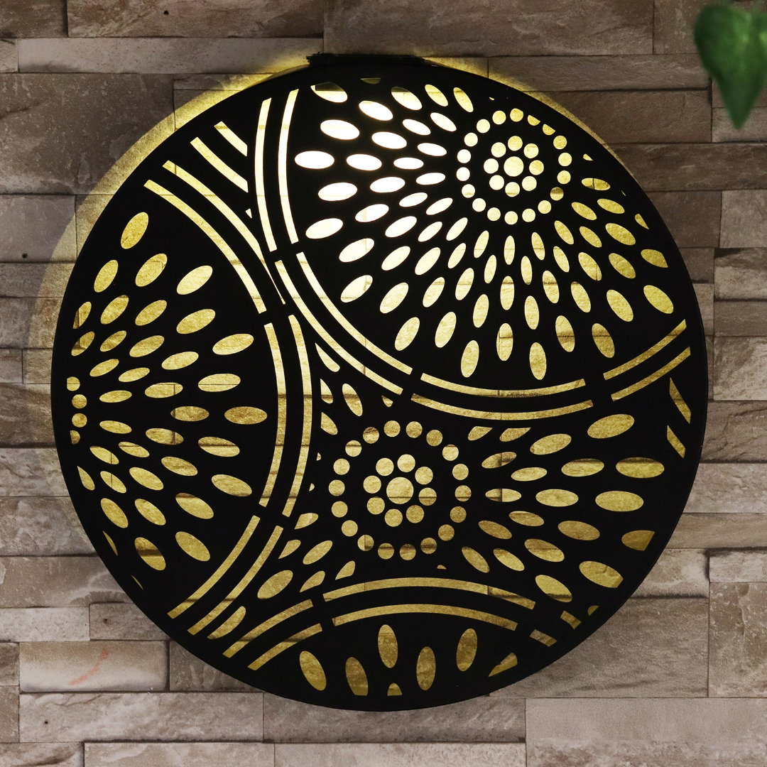 Round Morroccan Solar Wall Panel Metal LED Garden Decor