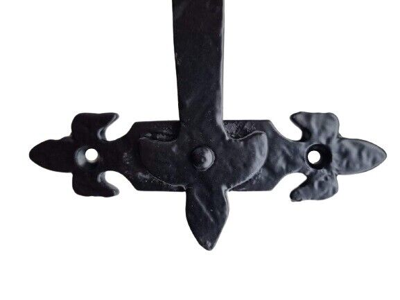 Suffolk Latch Antique Black Fleur De Lys Thumb Latch Cast Iron - Indoor/Outdoor