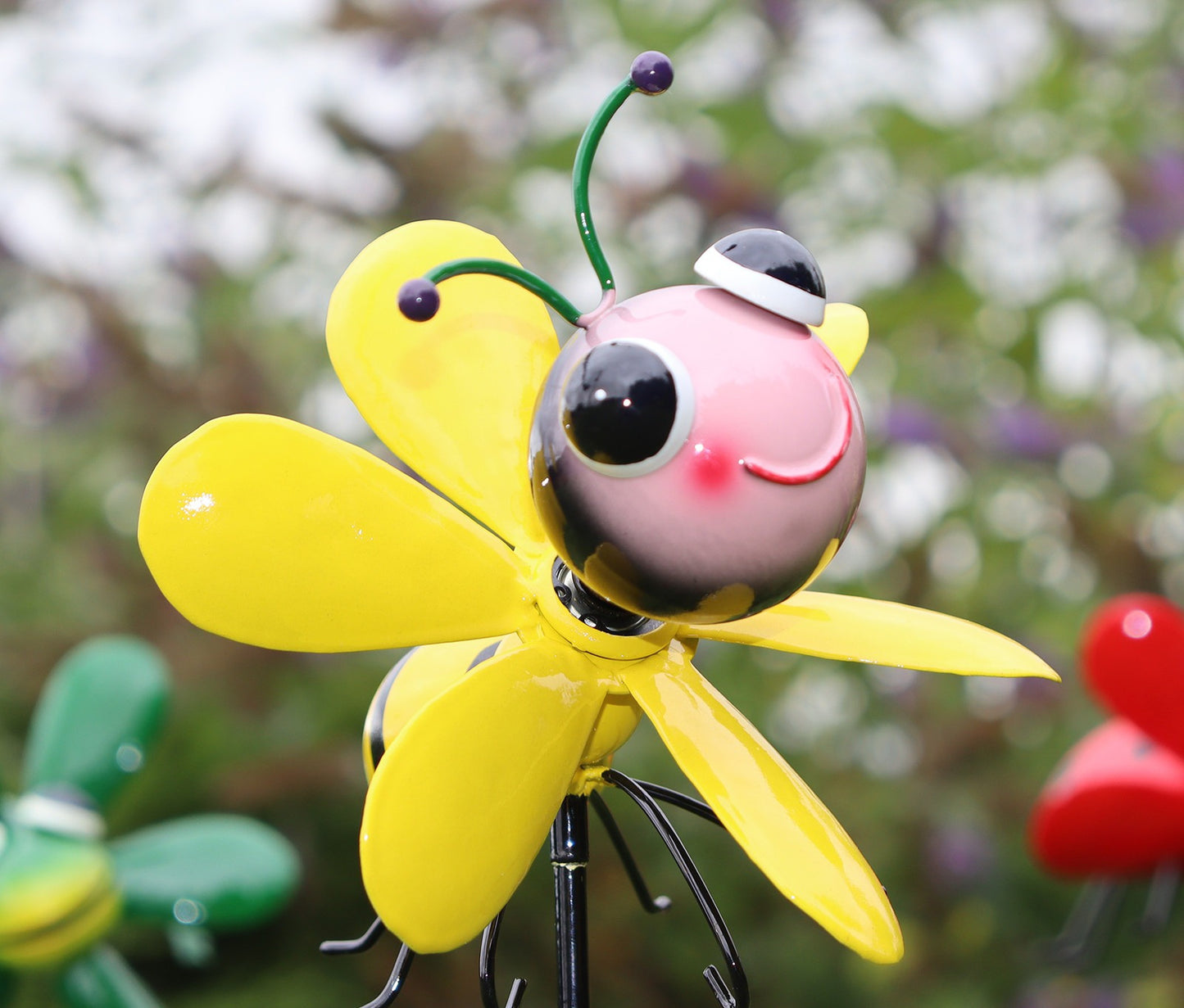 Metal Spinning Bee Garden Stake