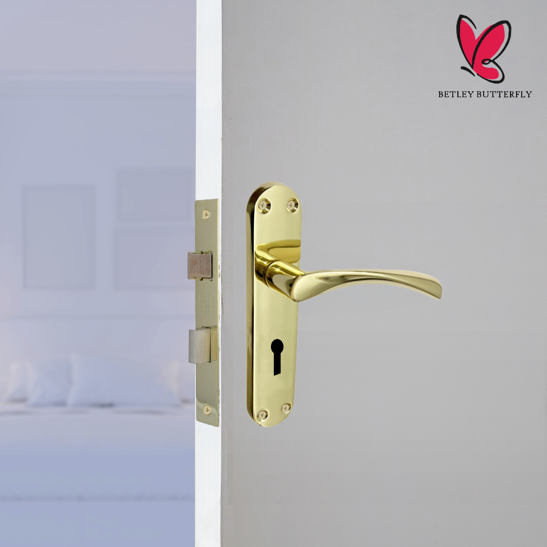 Poignées de porte Monja Astrid à levier arqué et loquet chromé poli