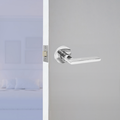 UNO Door Handle Modern Chrome Lever on Rose Internal Handles + 64mm Latch & Hinges