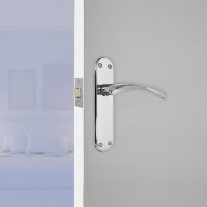 London Astrid Twist Door Handle Polished Chrome Lever on Backplate with Latch Hinges