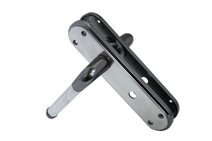 Poignée de porte de salle de bain Marina à deux tons - Nickel noir et satin 