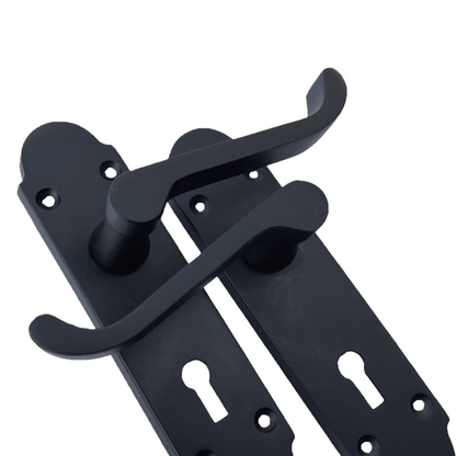Poignée de porte Epsom à clé et levier de défilement - Noir mat