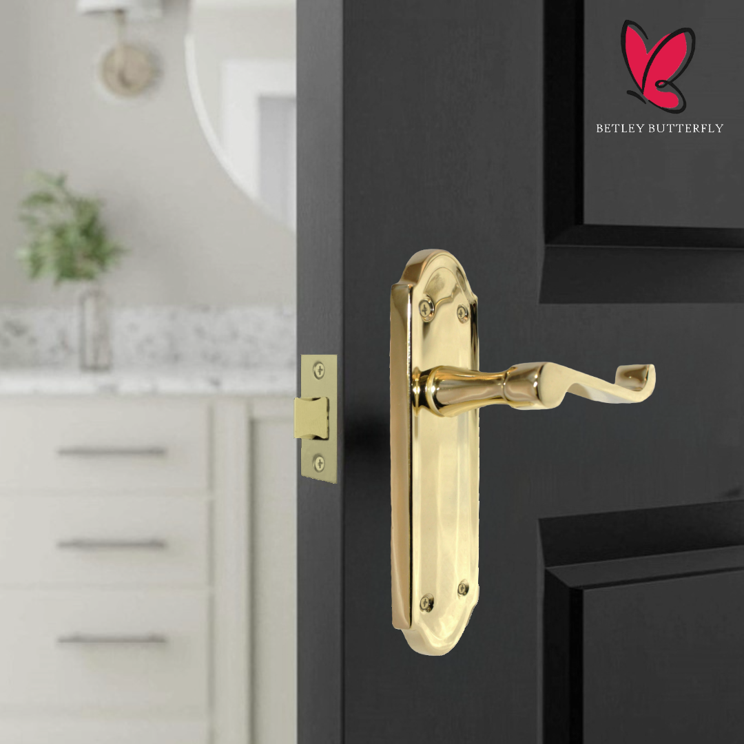 Loquet de porte Ashford à levier à volutes - Pack loquet et charnière en laiton poli