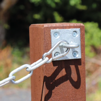 Perry Equestrian 2 Pack Chain Staple on 50mm Plate Stable Tie Up Horse Pony