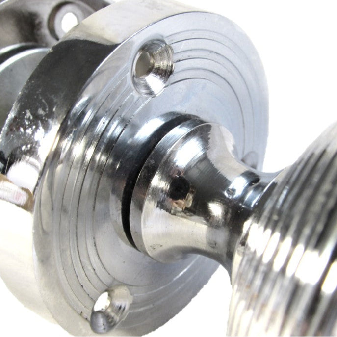 Boutons de porte ronds cannelés à mortaise - Serrure à clé chromée 56 mm