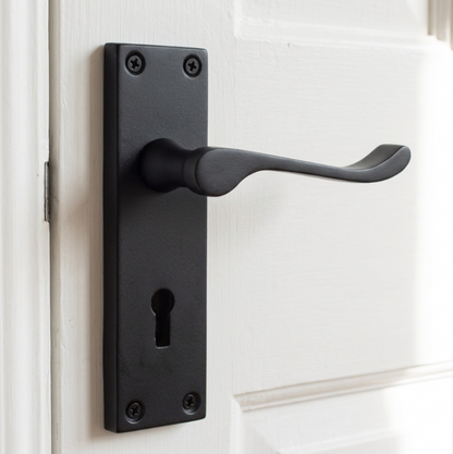 Poignées de porte victoriennes à levier et serrure à volutes - Noir mat, pack 150 x 40 mm