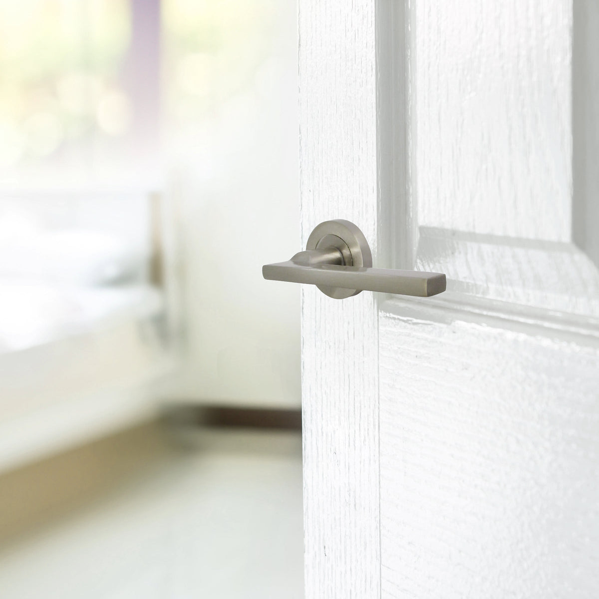 Marketplace JPG companion for UNO Door Handle Lock Key Set Modern Satin Nickel Lever on Rose, Escutcheon Pack with 3" Hinges