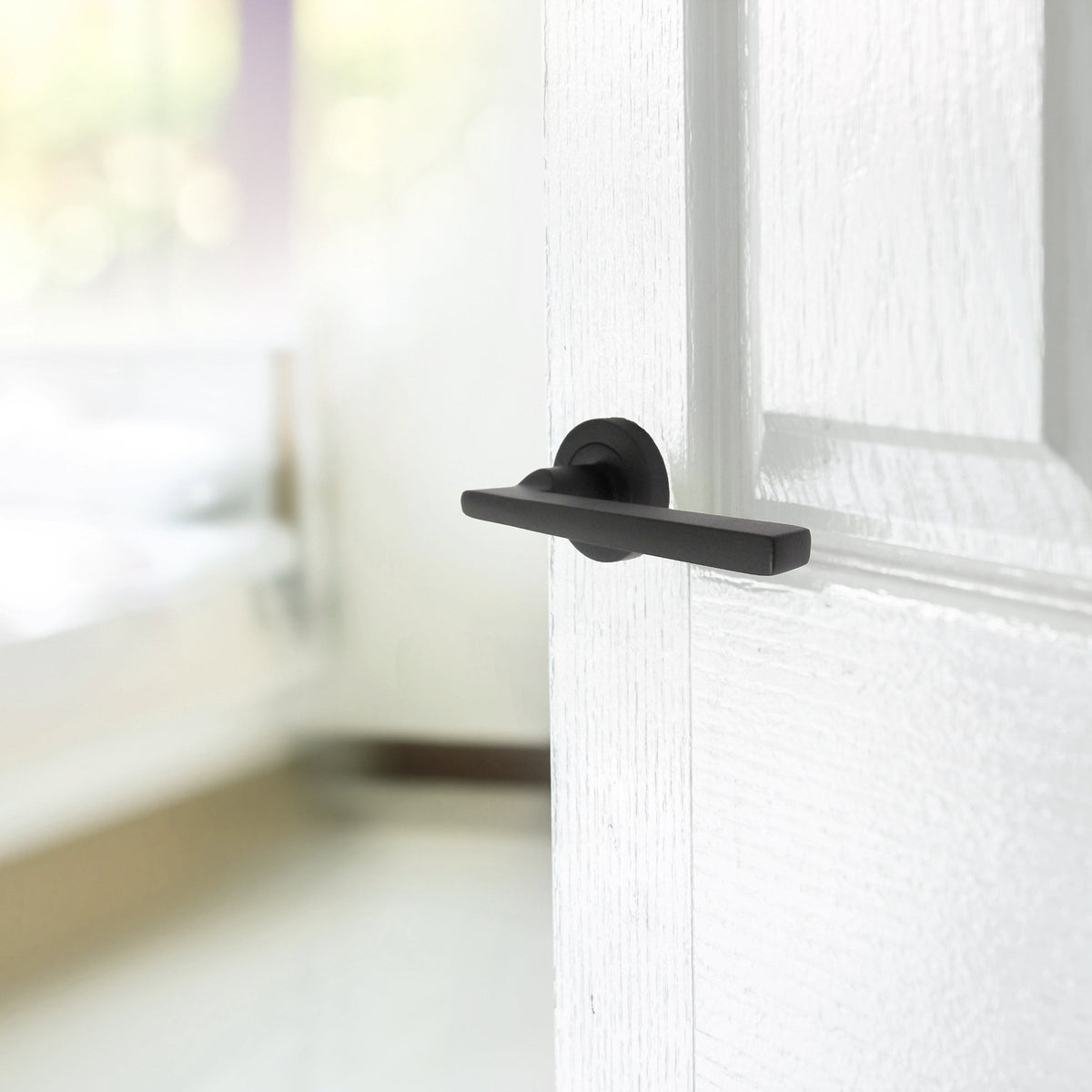 Marketplace JPG companion for UNO Door Handle Modern Matt Black Lever on Rose Internal Latch Internal Door Handles