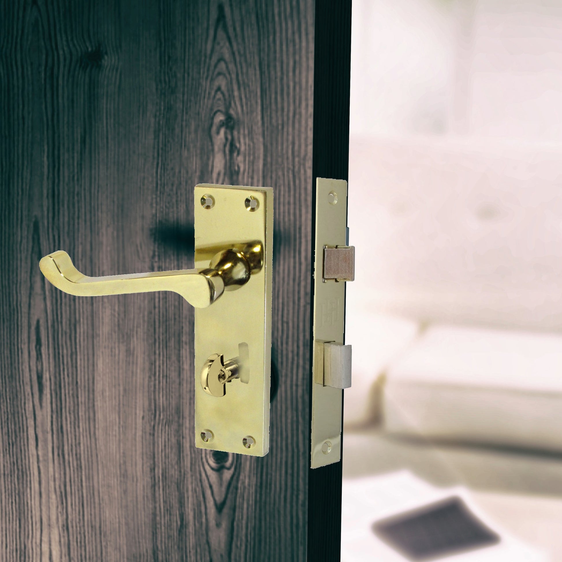 Marketplace JPG companion for Door Handles Victorian Scroll Lever Bath Lock - Brass 150 X 40mm