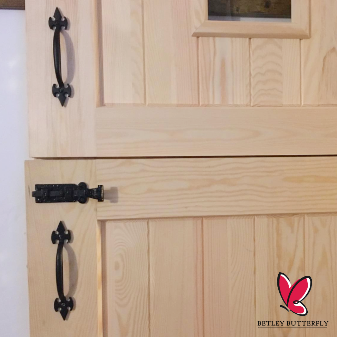 Cast Iron Black Antique Pull Handles Fleur De Lys 5" 6" 7" Door Gate Shed with Fixings