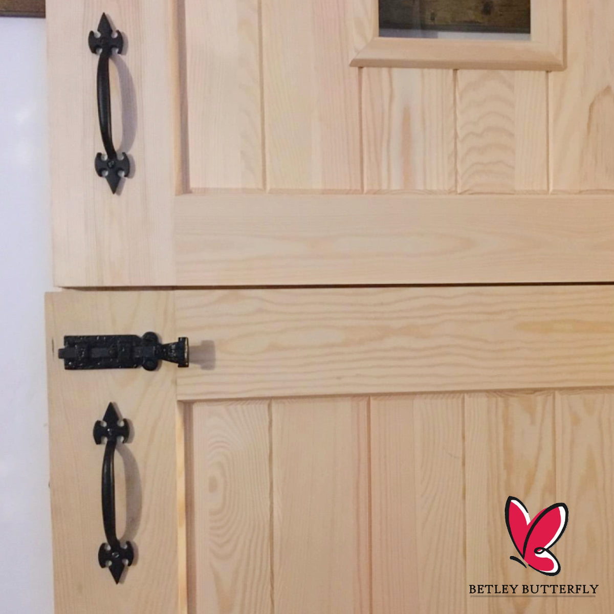 Marketplace JPG companion for Cast Iron Black Antique Pull Handles Fleur De Lys 4" 5" 6" 7" Door Gate Shed with Fixings