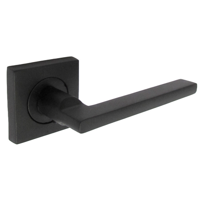 Poignée de porte UNO noire mate à levier sur rosace carrée, loquet intérieur, poignées de portes en bois