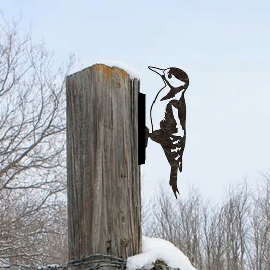 Silhouette d'oiseau pic en métal noir, décoration montable sur un arbre ou une clôture