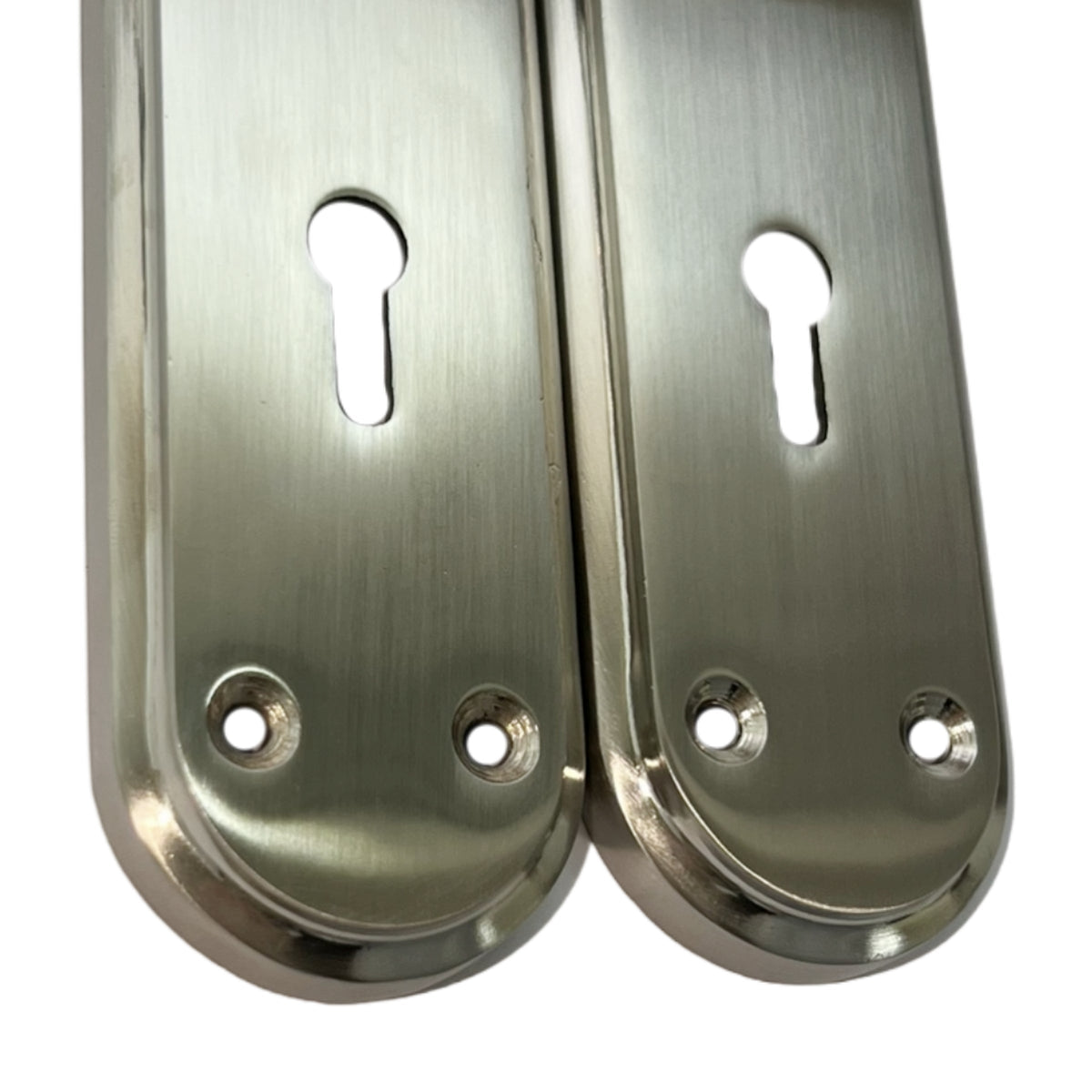 Marketplace JPG companion for Genova Door Handles Satin Twist Lever Lock on Modern Marina Backplate