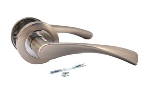 Contemporary Astrid Style Door Handles Chrome Satin  Nickle Twist on Round Rose